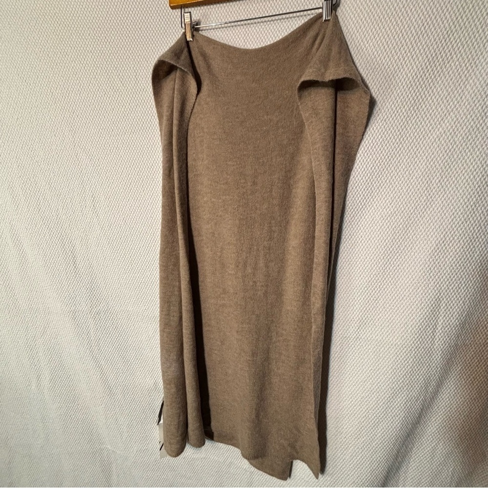 ZARA Sz M Wool Blend Scarf Shawl Super Soft NEW WITH TAG